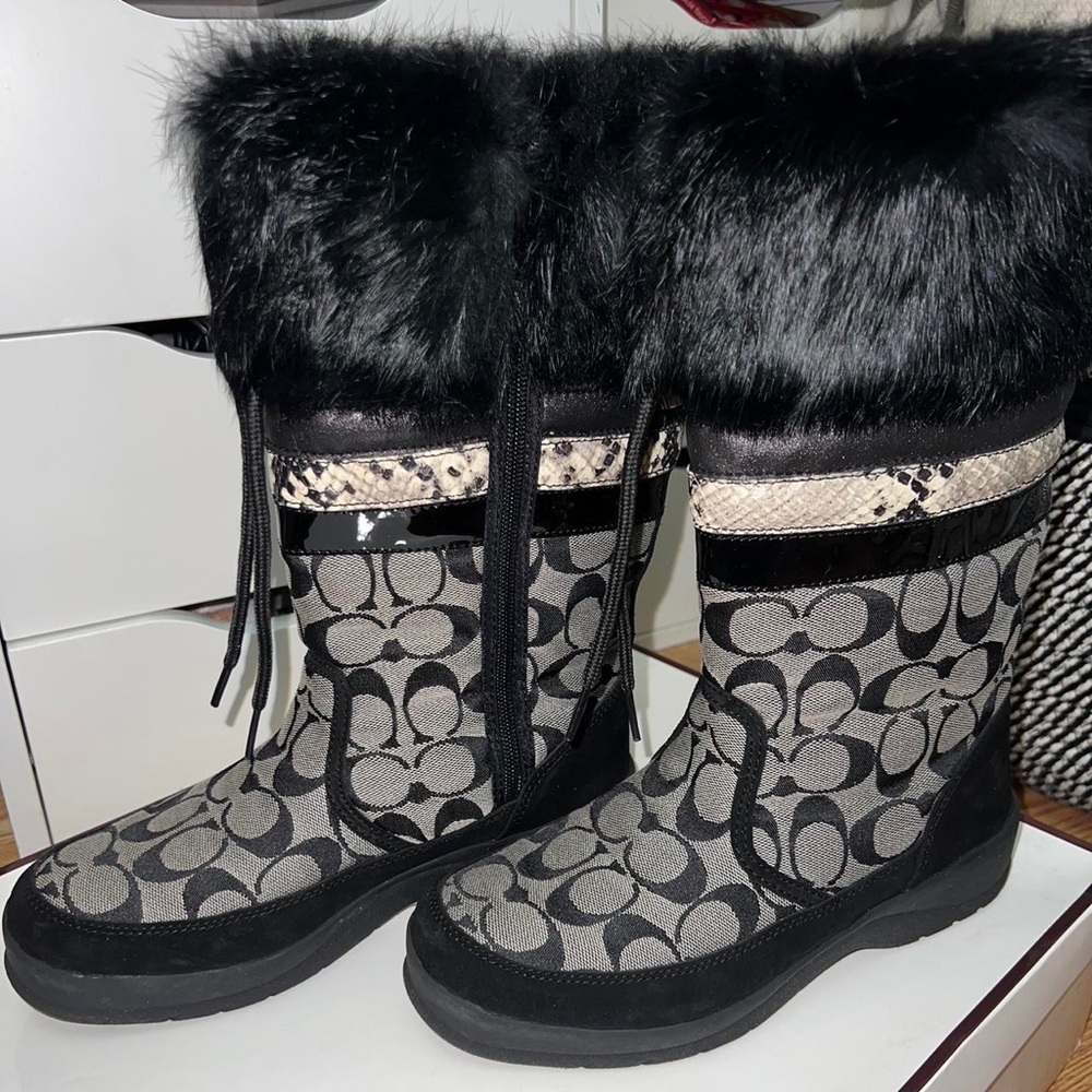 Coach Lorna black Multi sz 7.5 #coach #boots #snow #winter #blackboots